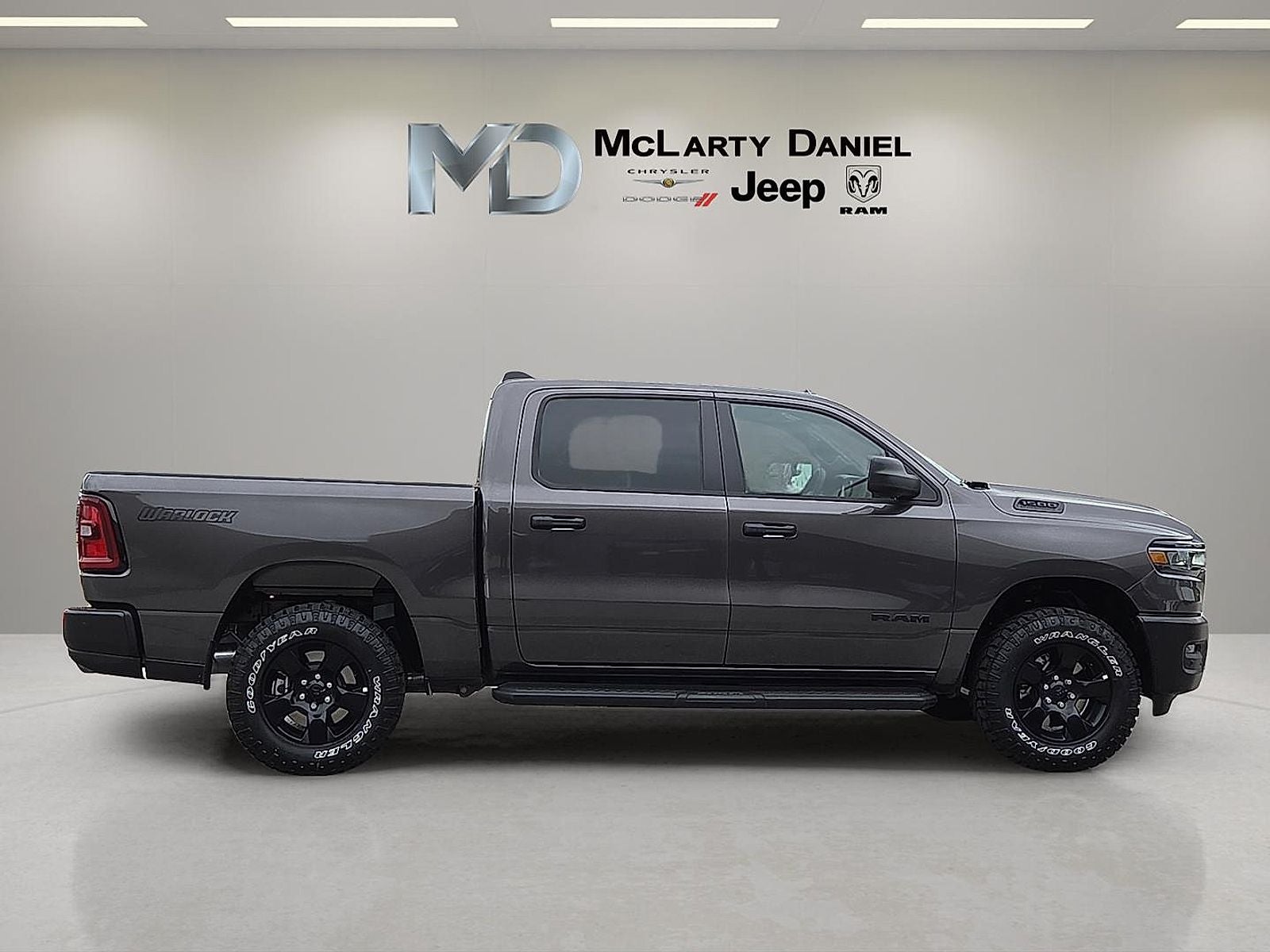 2026 RAM Ram 1500 RAM 1500 WARLOCK CREW CAB 4X4 5'7' BOX