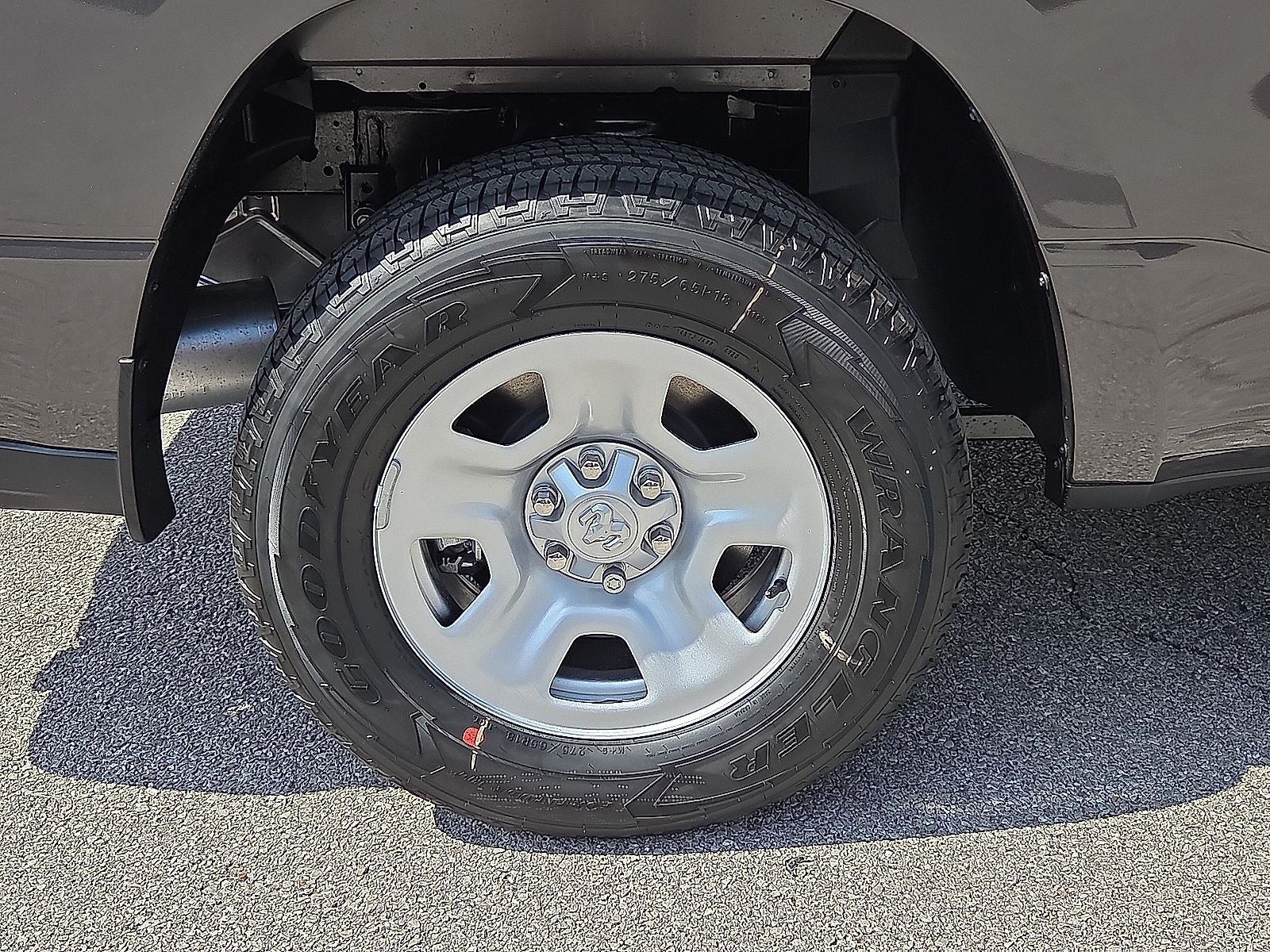 2026 RAM Ram 1500 RAM 1500 TRADESMAN CREW CAB 4X4 5'7' BOX