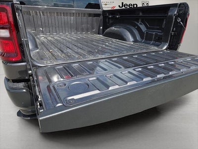 2026 RAM Ram 1500 RAM 1500 TRADESMAN CREW CAB 4X4 5'7' BOX