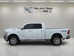 2022 RAM 2500 Laramie Crew Cab 4x4 6'4' Box