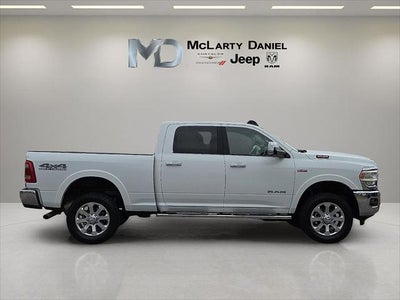 2022 RAM 2500 Laramie Crew Cab 4x4 6'4' Box