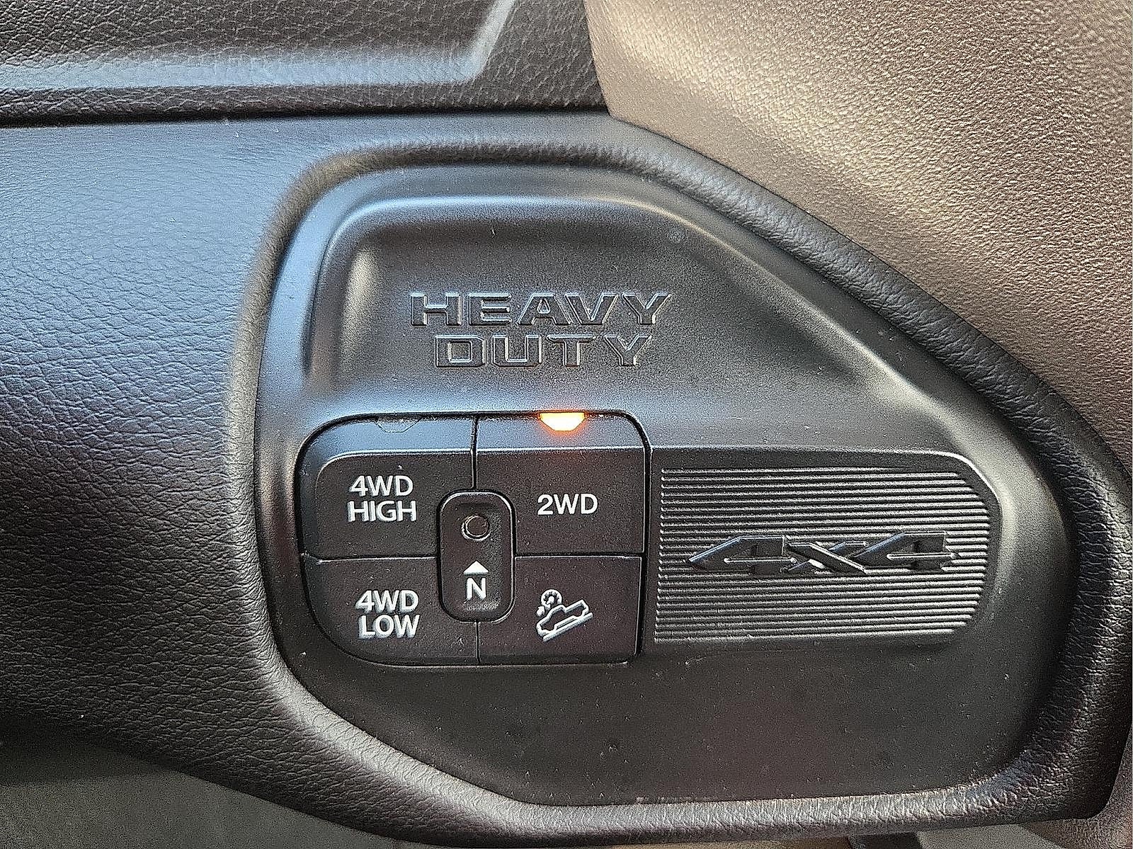 2020 RAM 2500 Laramie Crew Cab 4X4 6'4' Box