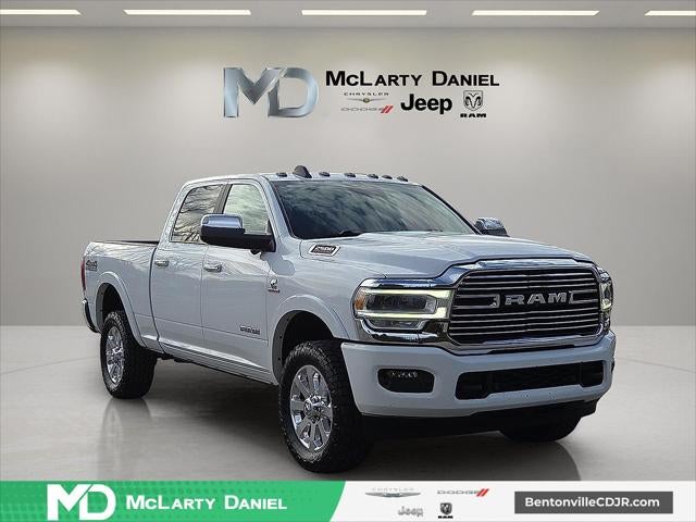 2020 RAM 2500 Laramie Crew Cab 4X4 6'4' Box