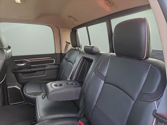 2020 RAM 2500 Laramie Crew Cab 4X4 6'4' Box