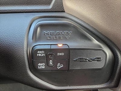 2020 RAM 2500 Laramie Crew Cab 4X4 6'4' Box