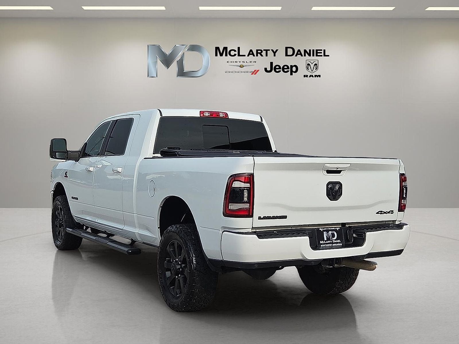 2024 RAM 2500 Laramie Crew Cab 4x4 6'4' Box