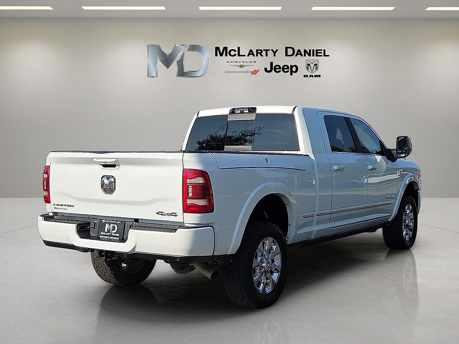 2023 RAM 2500 Limited Mega Cab 4x4 6'4' Box