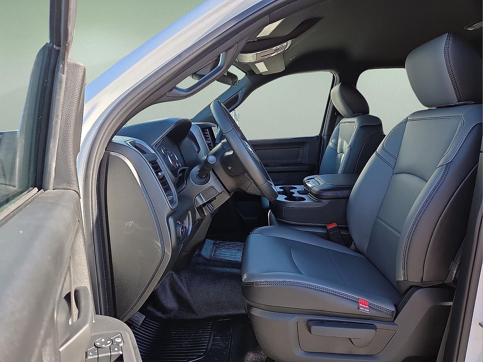 2026 RAM Ram 4500 Chassis Cab RAM 4500 TRADESMAN CHASSIS CREW CAB 4X4 60' CA