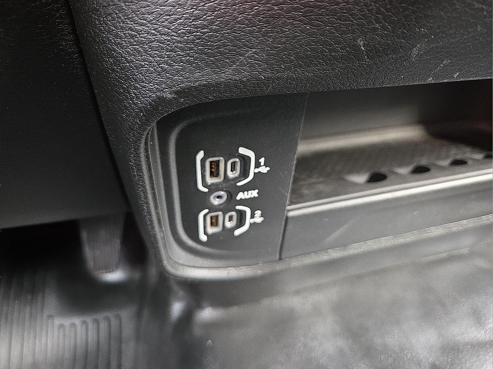 2023 RAM 5500 Chassis Tradesman/SLT