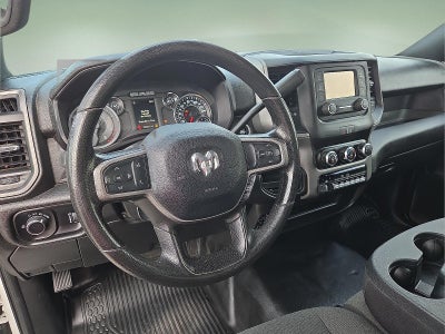 2023 RAM 5500 Chassis Tradesman/SLT