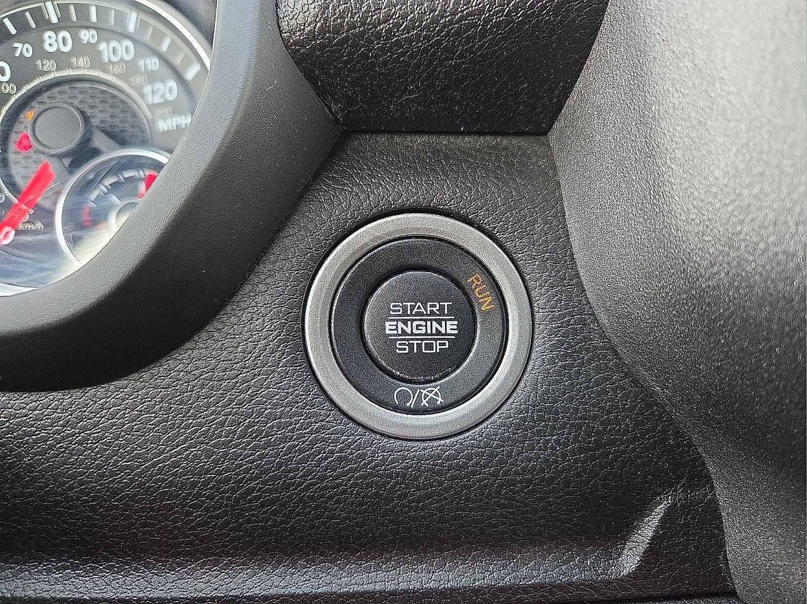 2023 RAM 5500 Chassis Tradesman/SLT