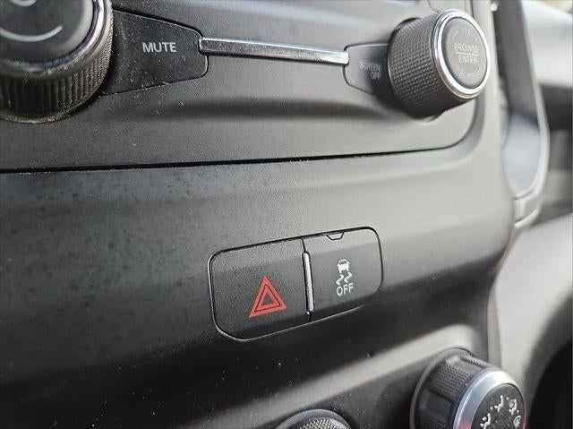 2023 RAM 5500 Chassis Tradesman/SLT