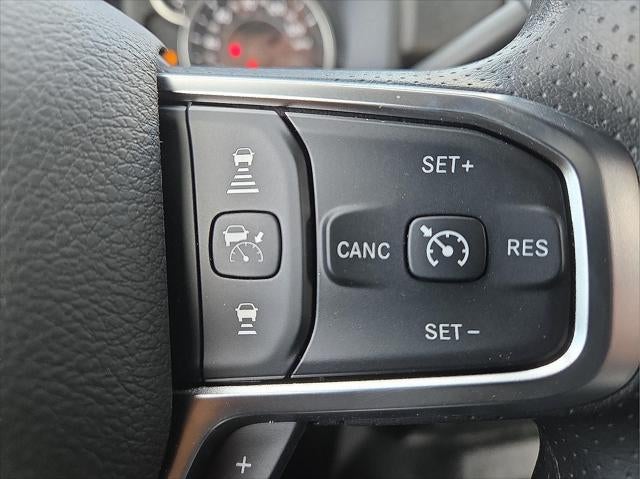 2026 RAM Ram 5500 Chassis Cab RAM 5500 TRADESMAN CHASSIS CREW CAB 4X4 60' CA