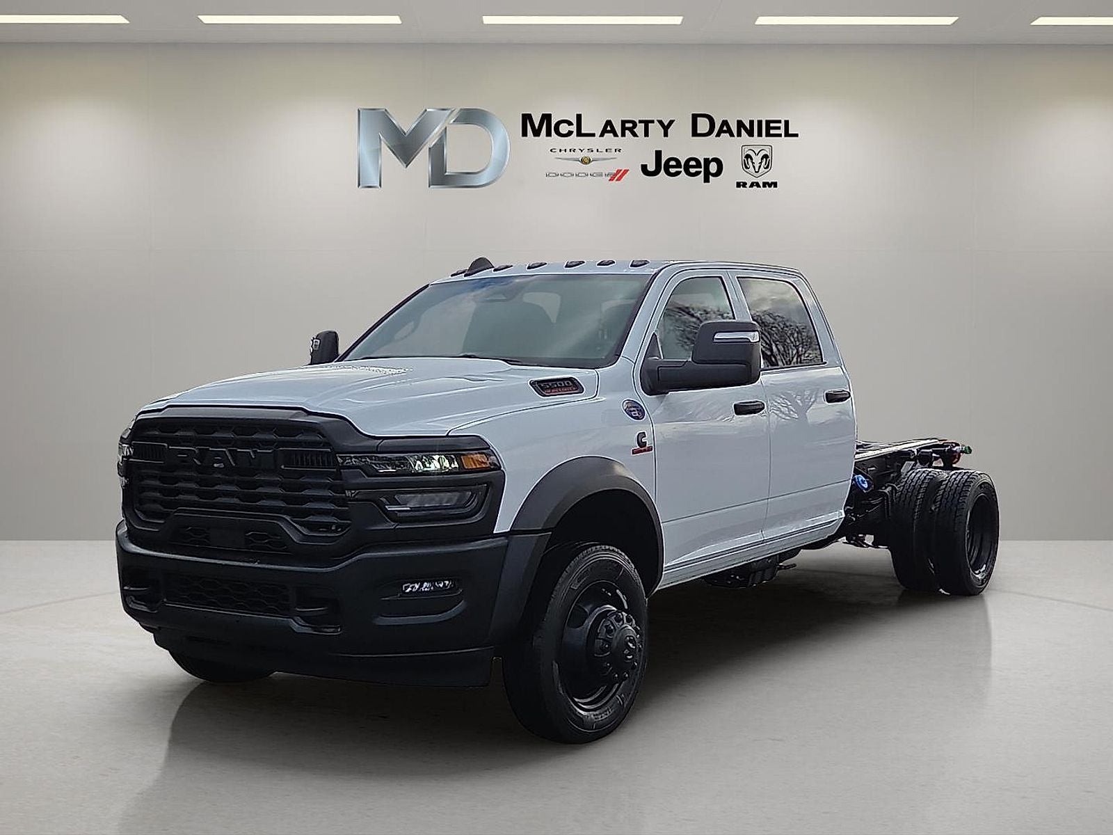 2026 RAM Ram 5500 Chassis Cab RAM 5500 TRADESMAN CHASSIS CREW CAB 4X4 60' CA