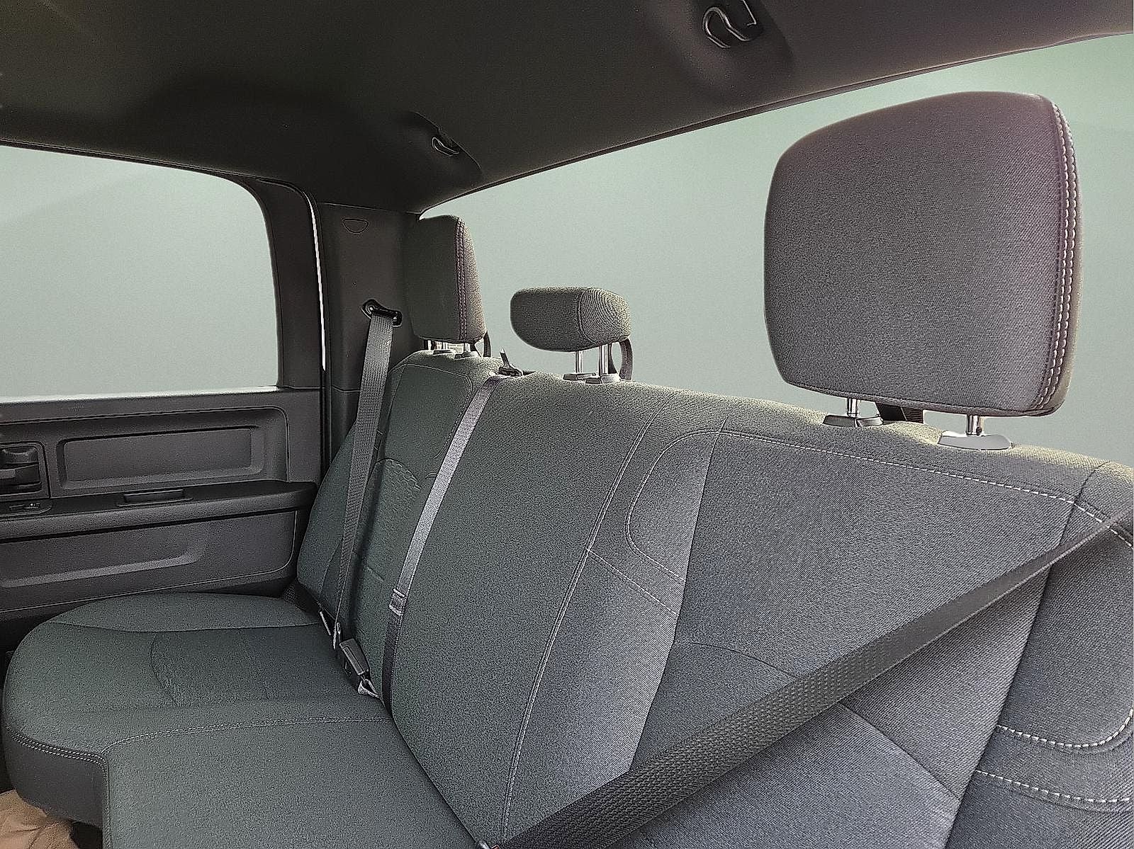 2026 RAM Ram 3500 Chassis Cab RAM 3500 TRADESMAN CREW CAB CHASSIS 4X4 60' CA