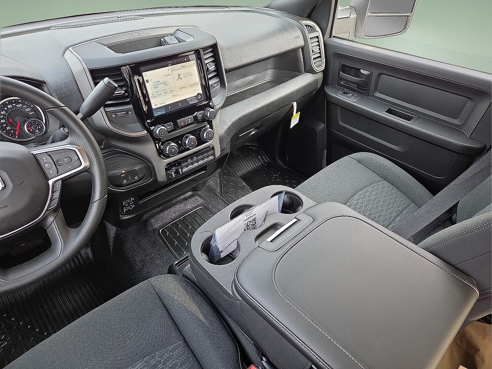 2026 RAM Ram 3500 Chassis Cab RAM 3500 TRADESMAN CREW CAB CHASSIS 4X4 60' CA