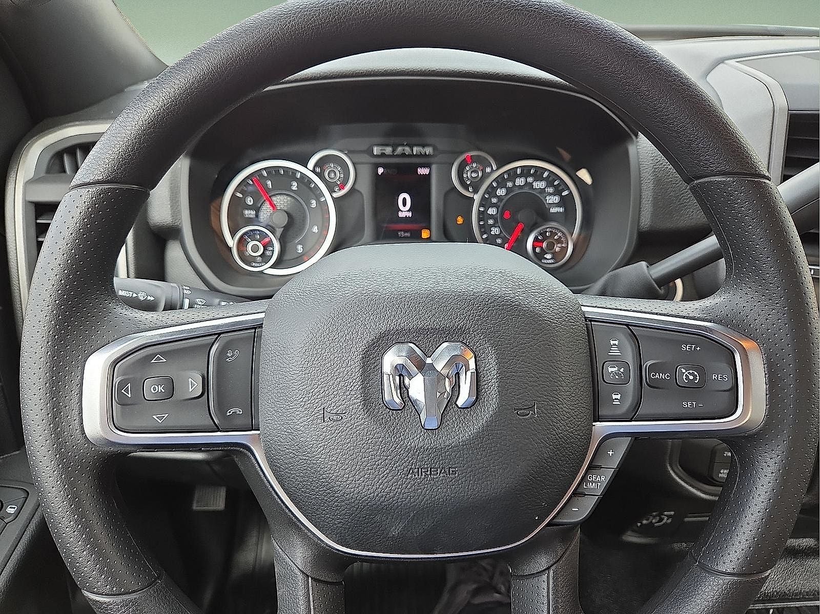 2026 RAM Ram 3500 Chassis Cab RAM 3500 TRADESMAN CREW CAB CHASSIS 4X4 60' CA