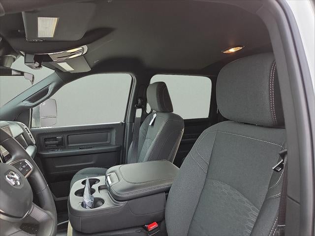 2026 RAM Ram 3500 Chassis Cab RAM 3500 TRADESMAN CREW CAB CHASSIS 4X4 60' CA