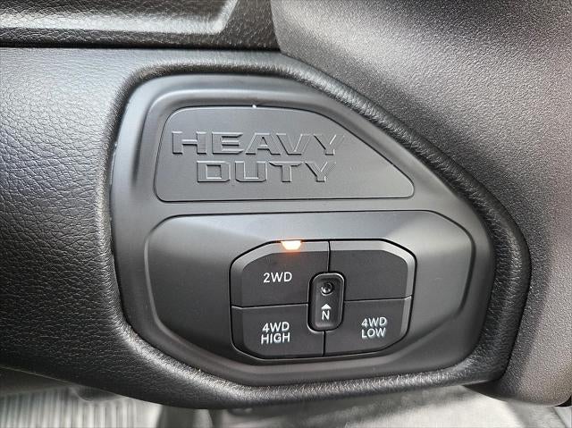 2026 RAM Ram 3500 Chassis Cab RAM 3500 TRADESMAN CREW CAB CHASSIS 4X4 60' CA