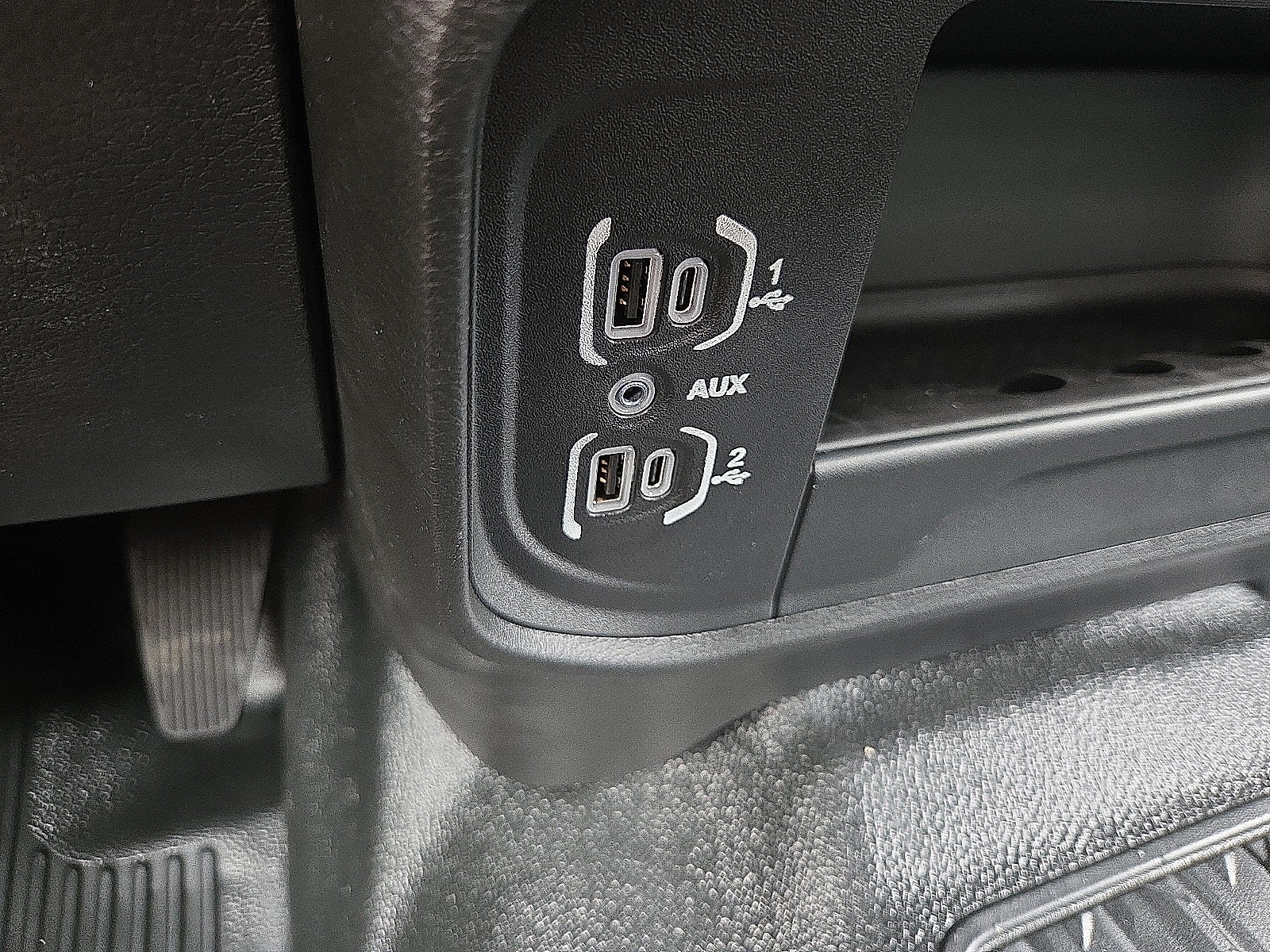 2026 RAM Ram 3500 Chassis Cab RAM 3500 TRADESMAN CREW CAB CHASSIS 4X4 60' CA