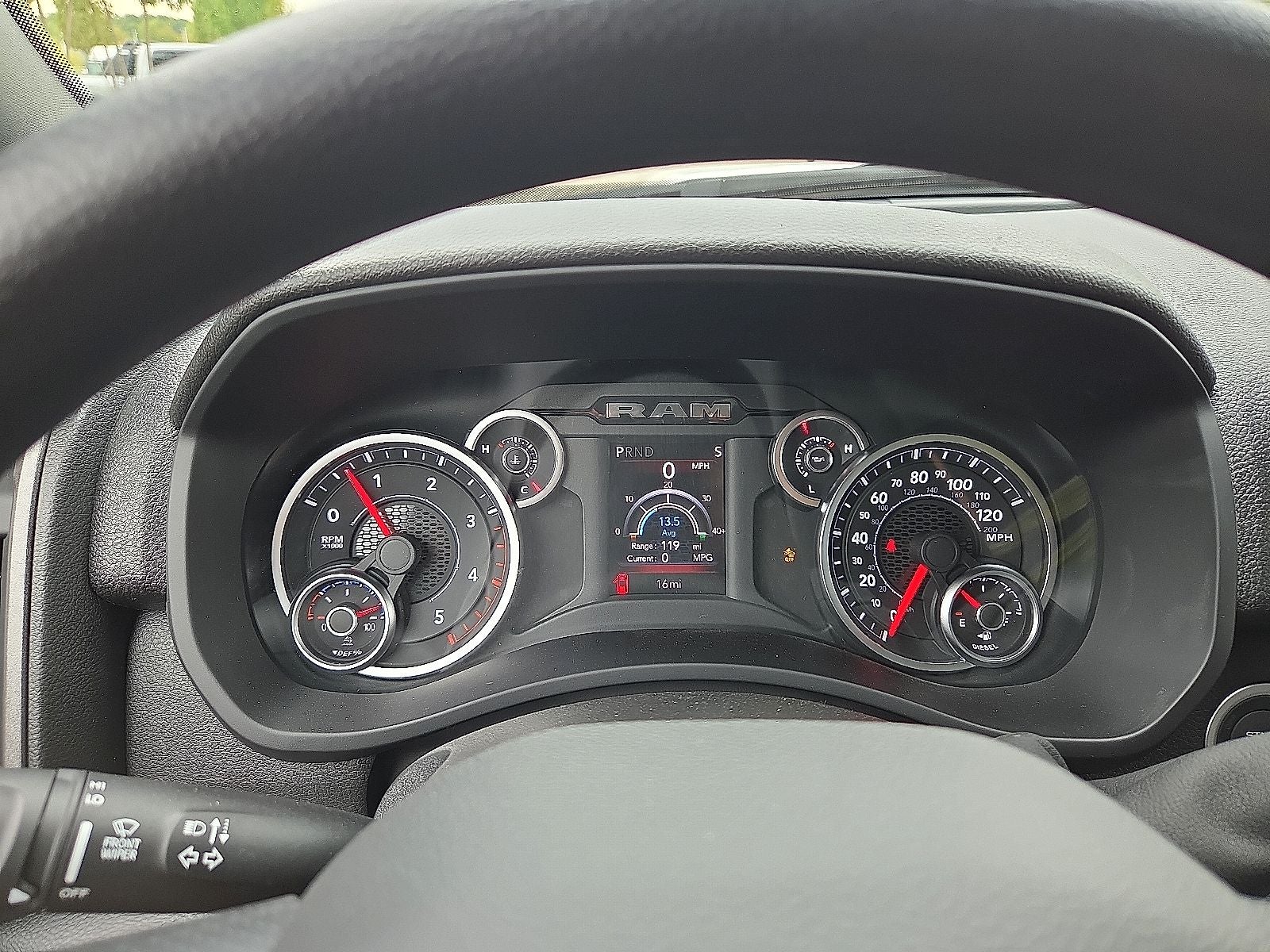 2026 RAM Ram 3500 Chassis Cab RAM 3500 TRADESMAN CREW CAB CHASSIS 4X4 60' CA