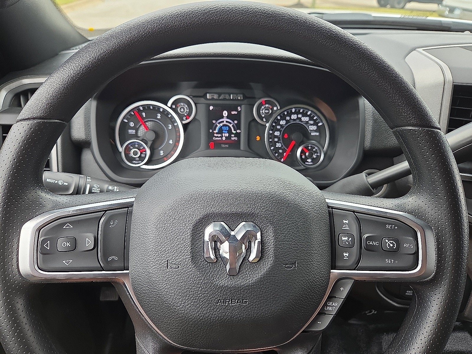 2026 RAM Ram 3500 Chassis Cab RAM 3500 TRADESMAN CREW CAB CHASSIS 4X4 60' CA