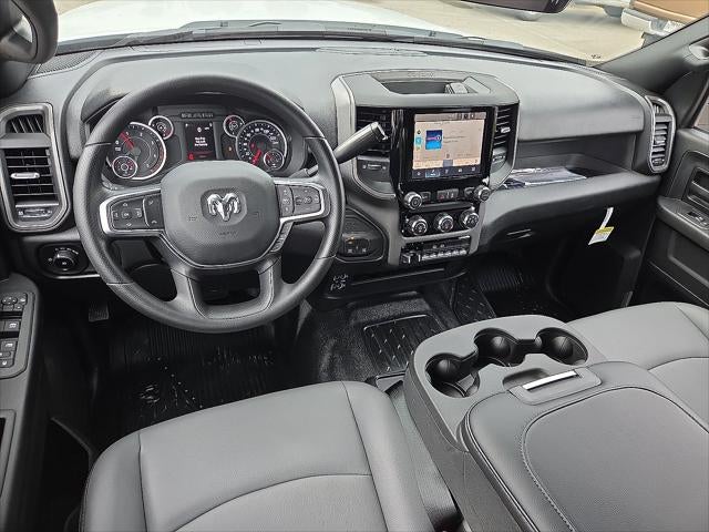 2026 RAM Ram 3500 Chassis Cab RAM 3500 TRADESMAN CREW CAB CHASSIS 4X4 60' CA