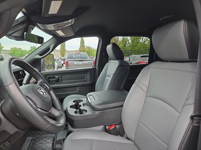 2026 RAM Ram 3500 Chassis Cab RAM 3500 TRADESMAN CREW CAB CHASSIS 4X4 60' CA