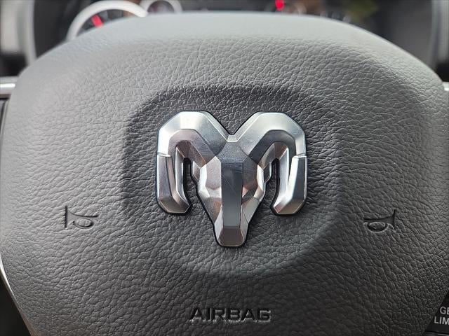 2026 RAM Ram 3500 Chassis Cab RAM 3500 TRADESMAN CREW CAB CHASSIS 4X4 60' CA