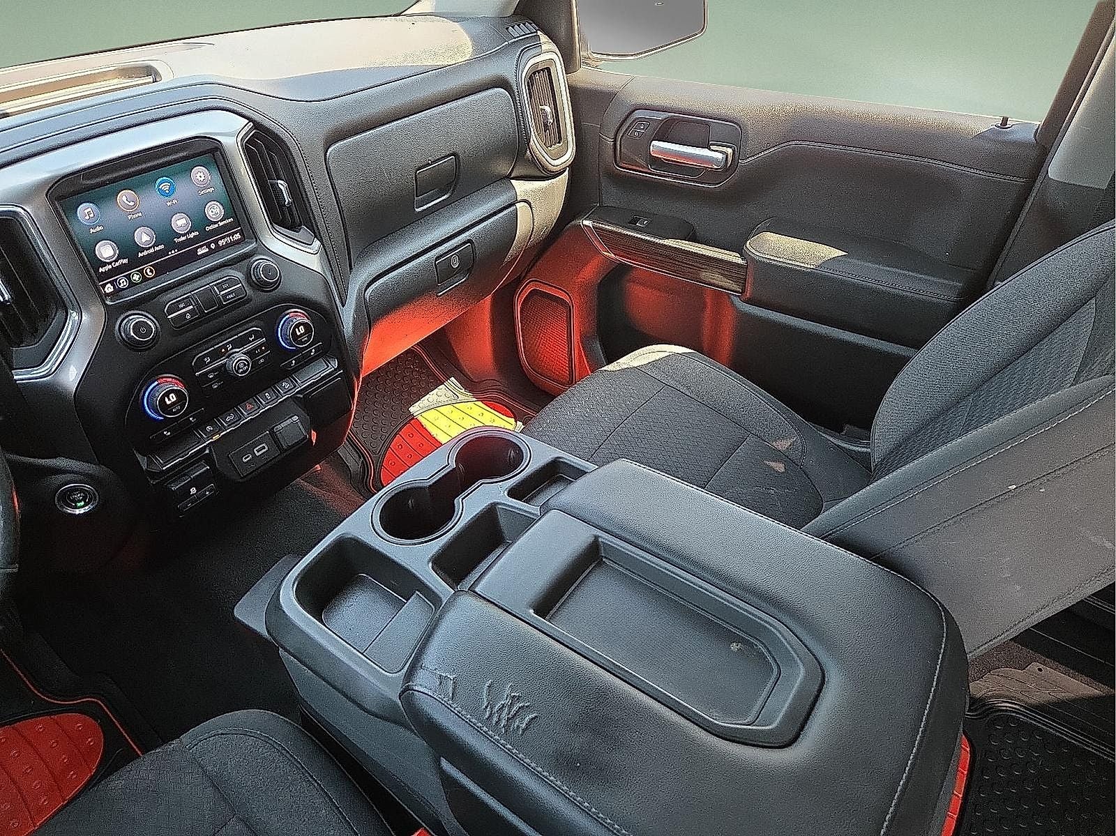 2020 Chevrolet Silverado 1500 4WD Crew Cab Short Bed LT