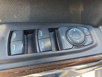 2020 Chevrolet Silverado 1500 4WD Crew Cab Short Bed LT
