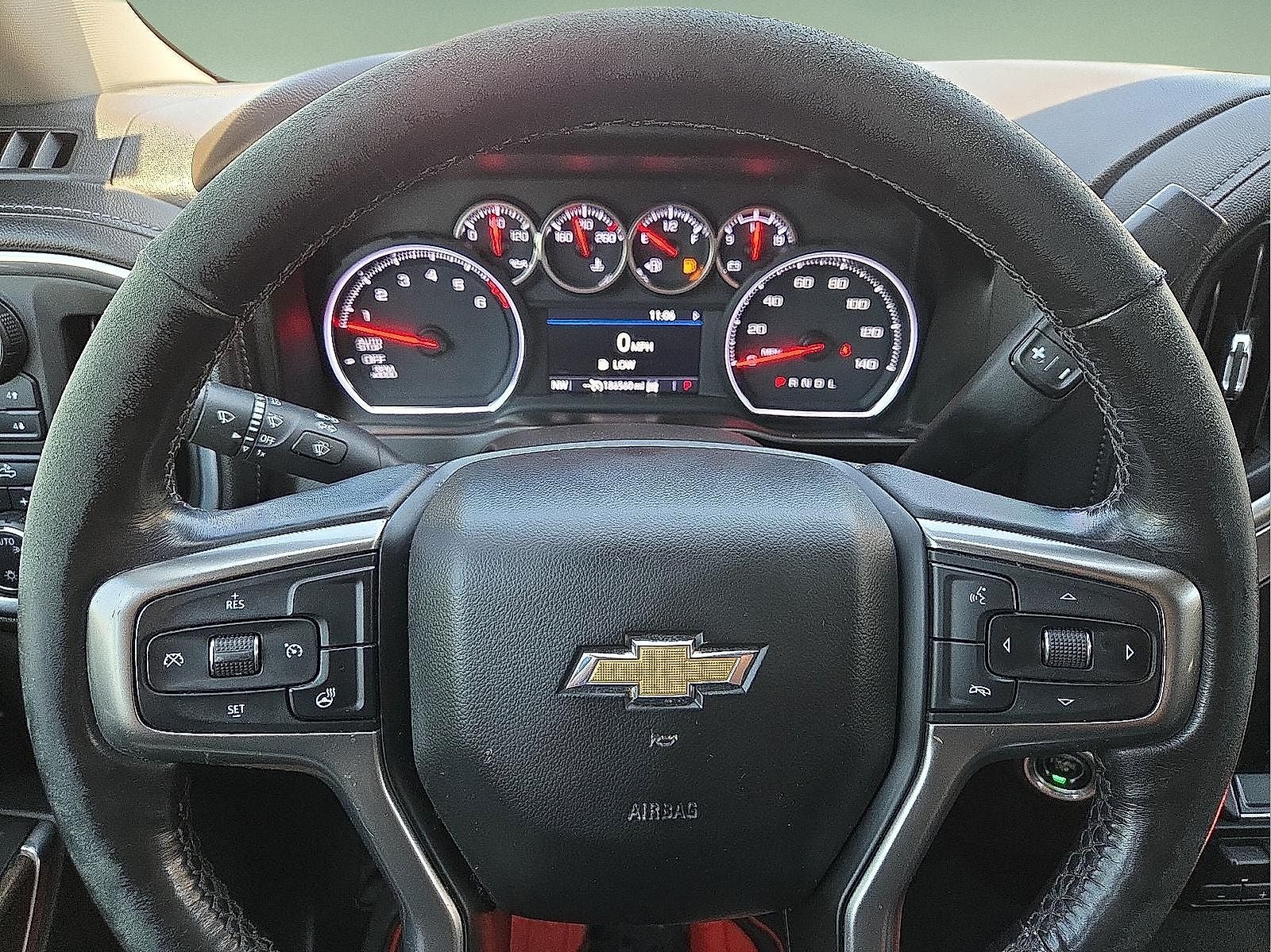 2020 Chevrolet Silverado 1500 4WD Crew Cab Short Bed LT