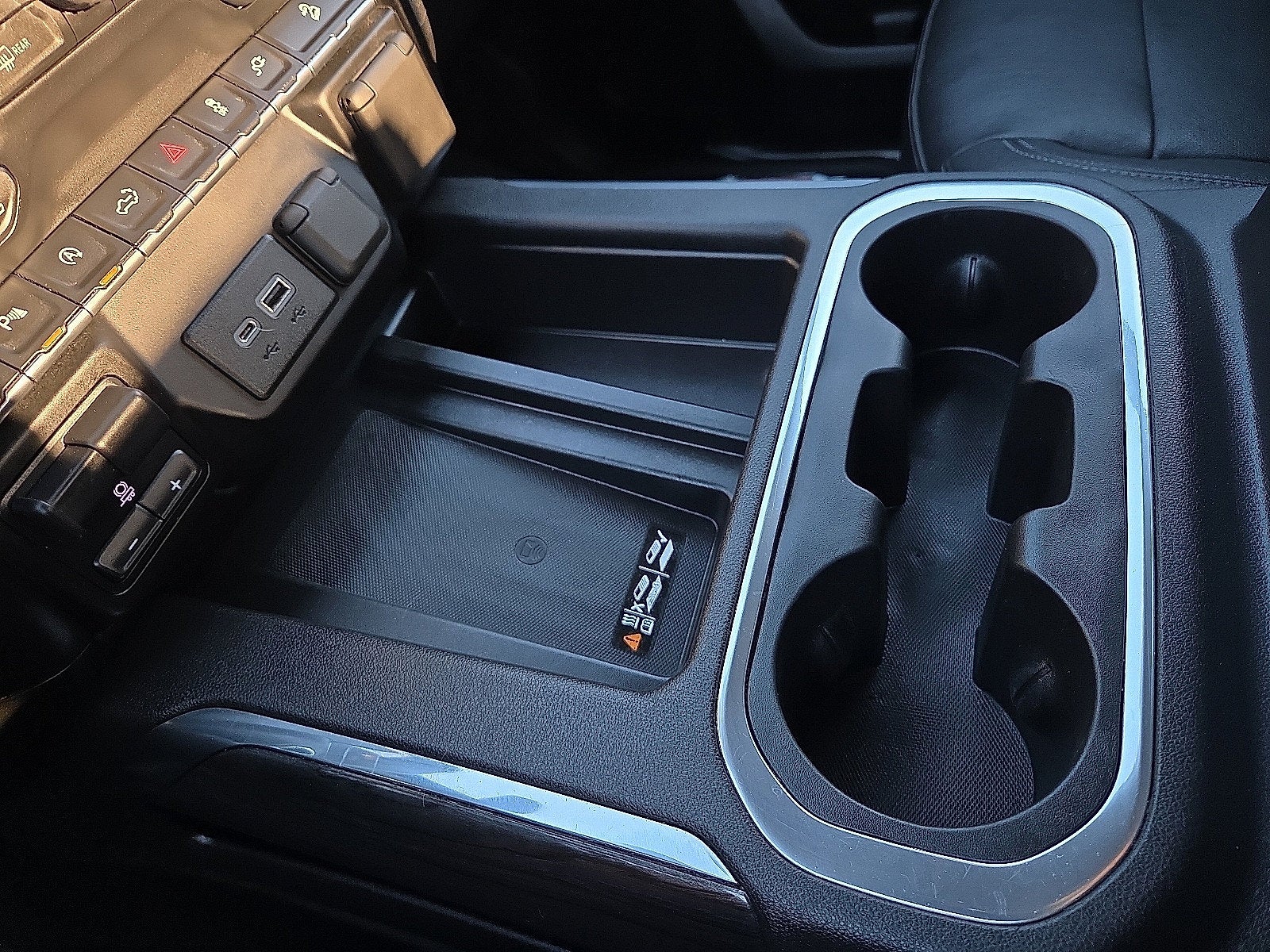 2021 Chevrolet Silverado 1500 4WD Crew Cab Short Bed LTZ