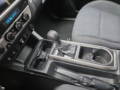 2022 Toyota Tacoma SR5 V6