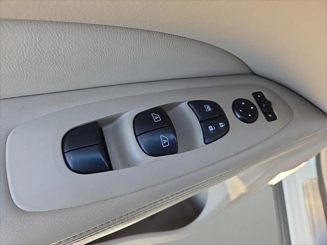 2013 Nissan Pathfinder SL