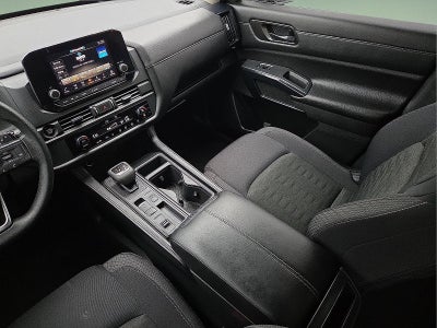 2025 Nissan Pathfinder S FWD