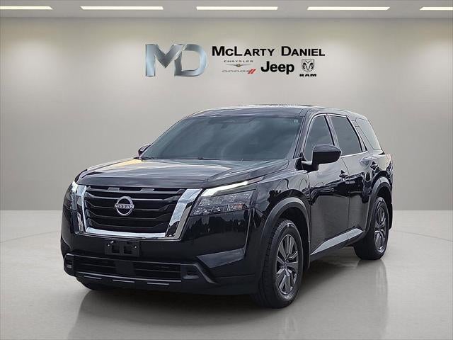 2025 Nissan Pathfinder S FWD