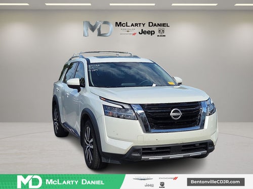 2023 Nissan Pathfinder Platinum