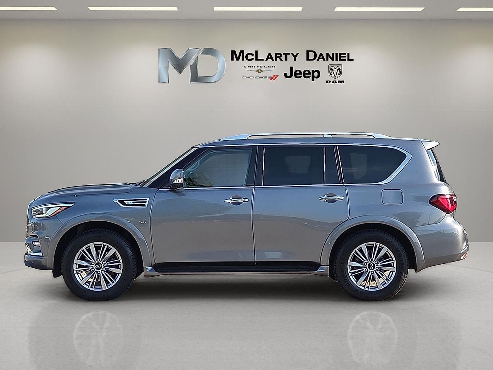 2020 INFINITI QX80 LUXE AWD