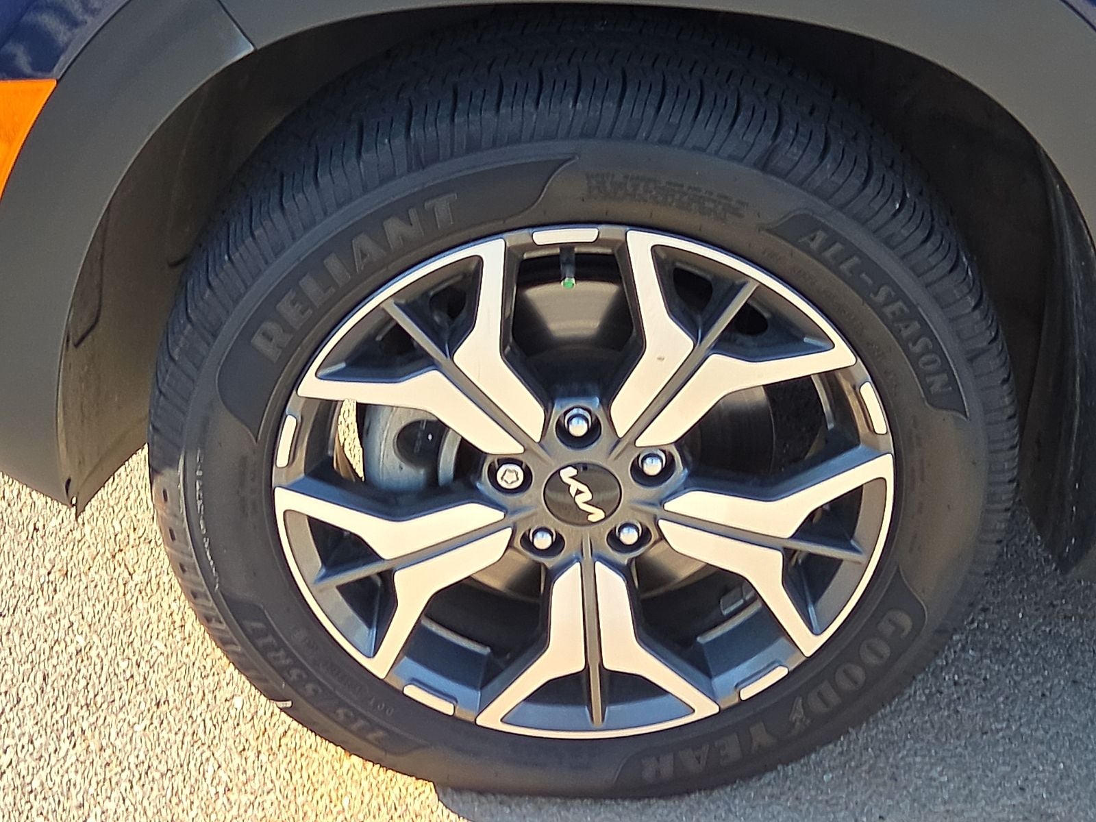 2023 Kia Seltos EX