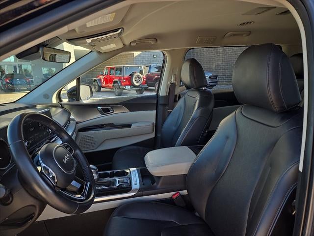 2023 Kia Carnival MPV LX Seat Package