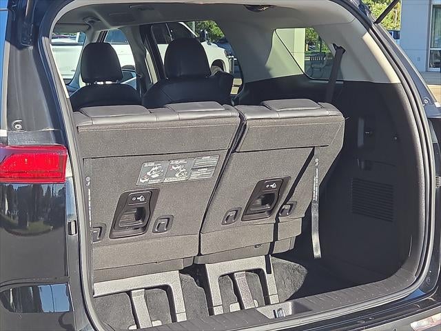 2023 Kia Carnival MPV LX Seat Package
