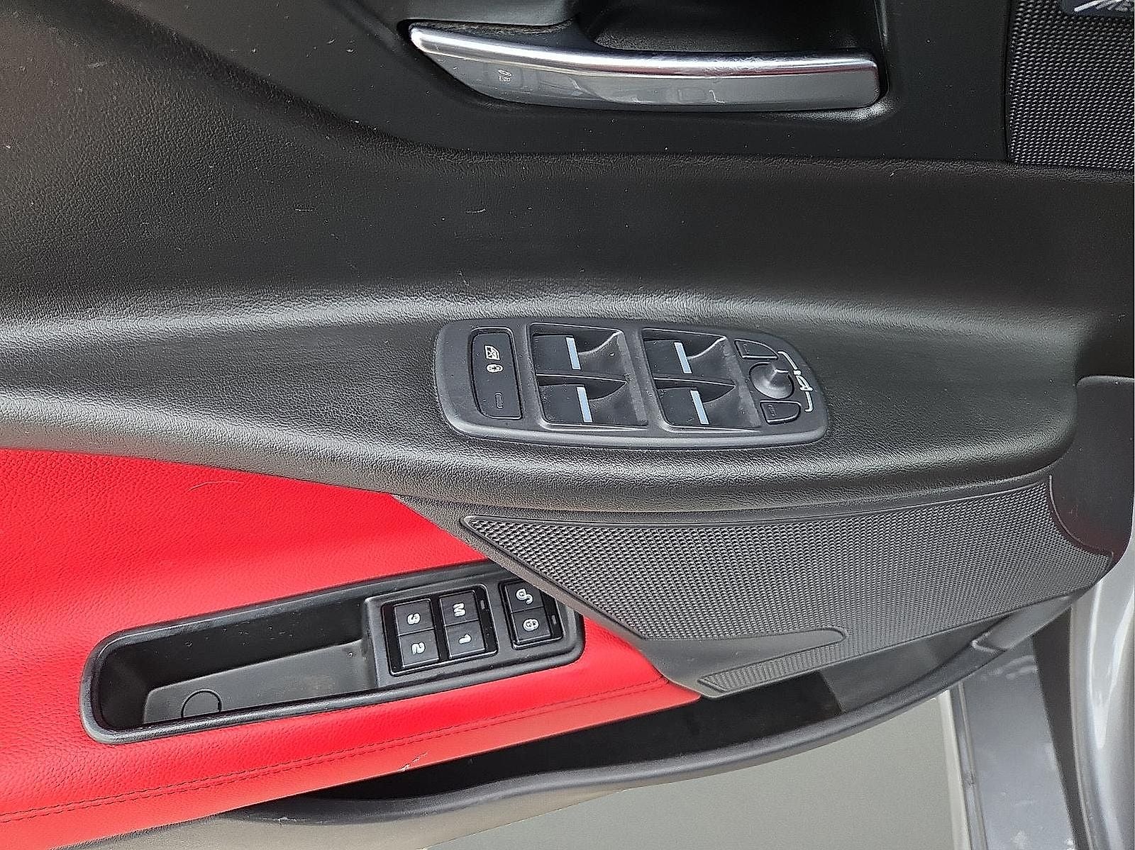 2017 Jaguar XE 35t R-Sport