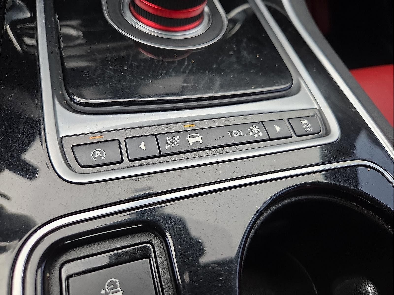 2017 Jaguar XE 35t R-Sport