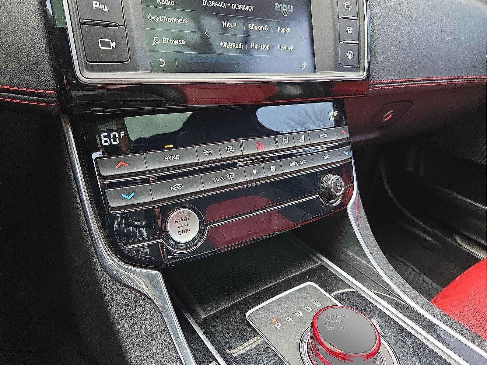 2017 Jaguar XE 35t R-Sport