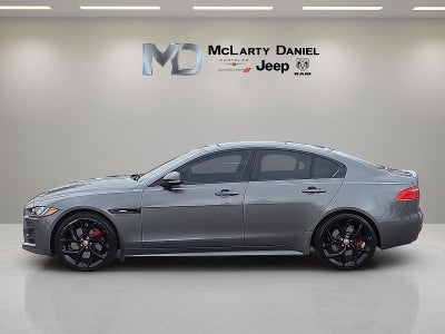 2017 Jaguar XE 35t R-Sport