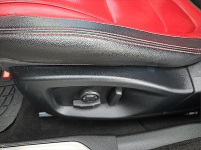 2017 Jaguar XE 35t R-Sport