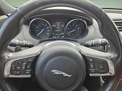 2017 Jaguar XE 35t R-Sport