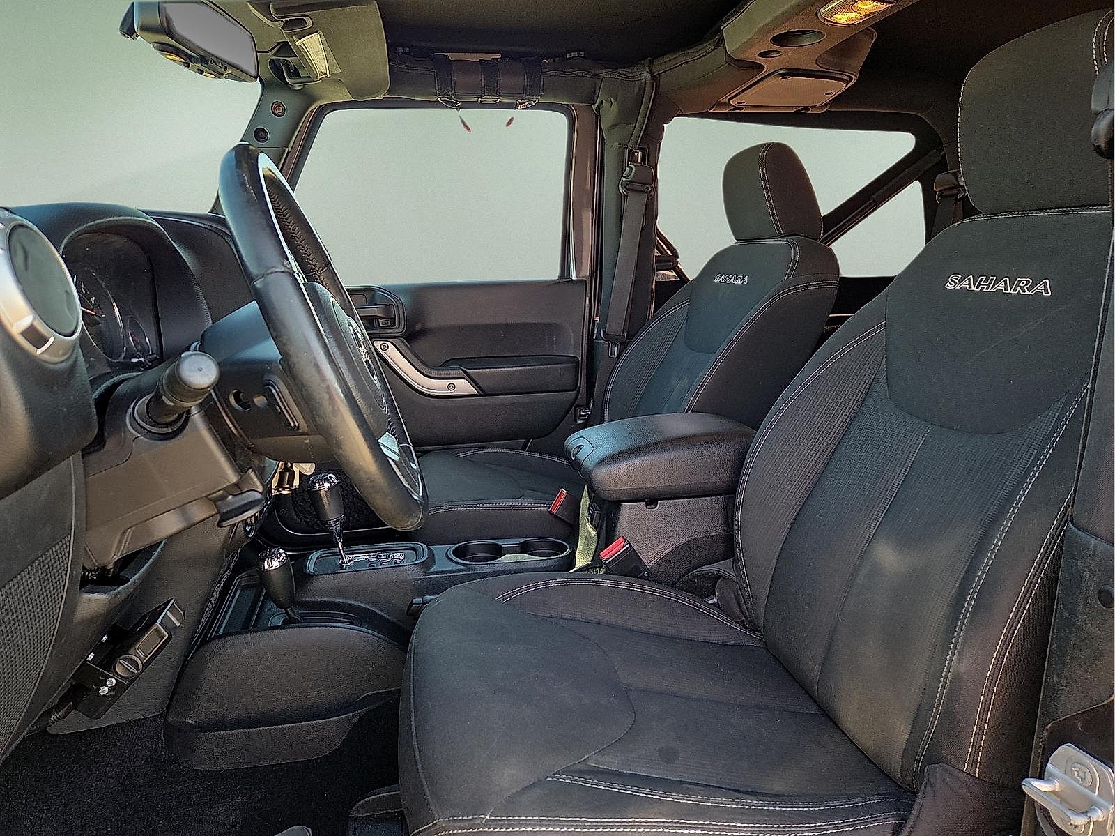 2017 Jeep Wrangler Sahara 4x4