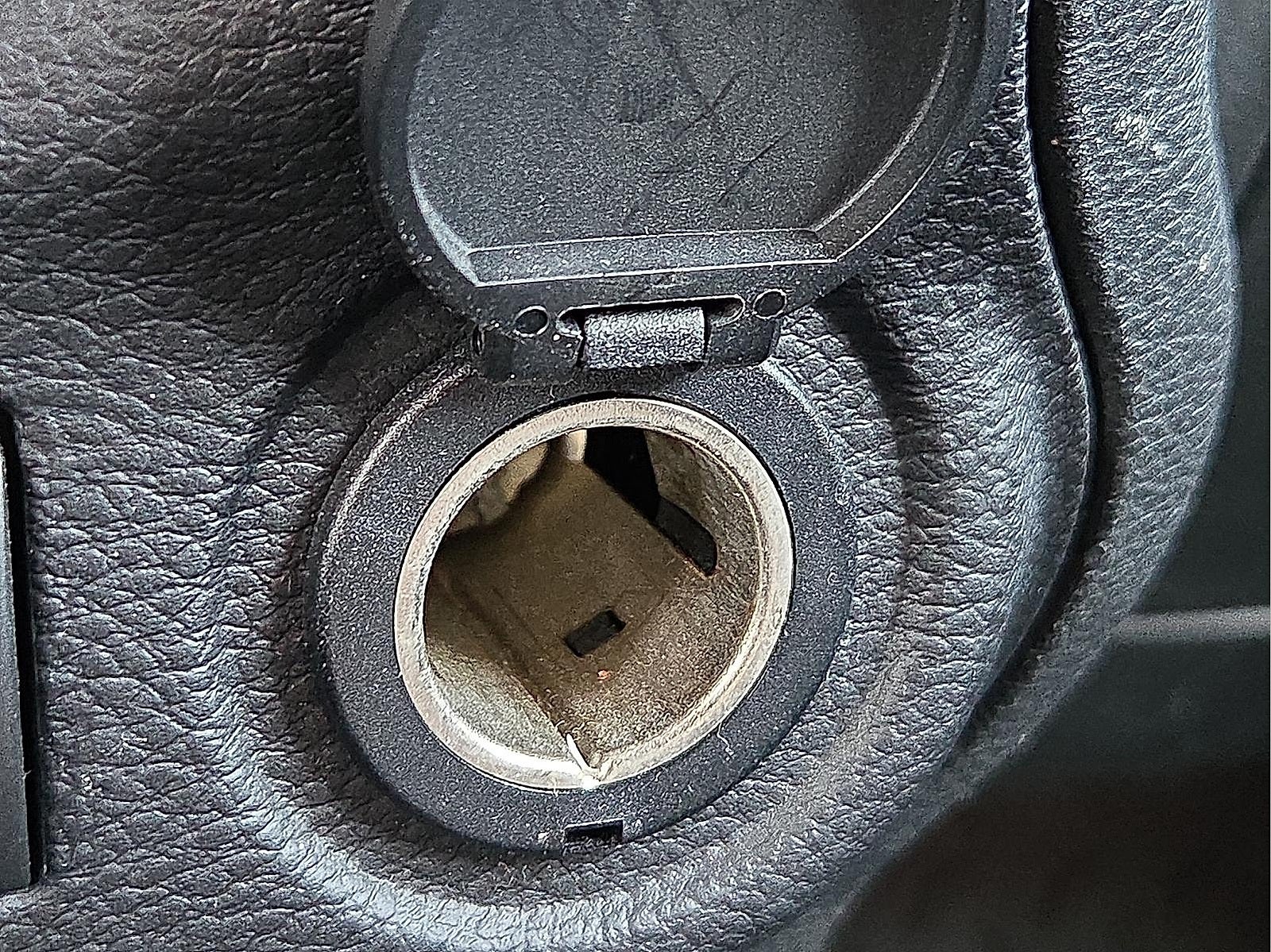 2017 Jeep Wrangler Sahara 4x4